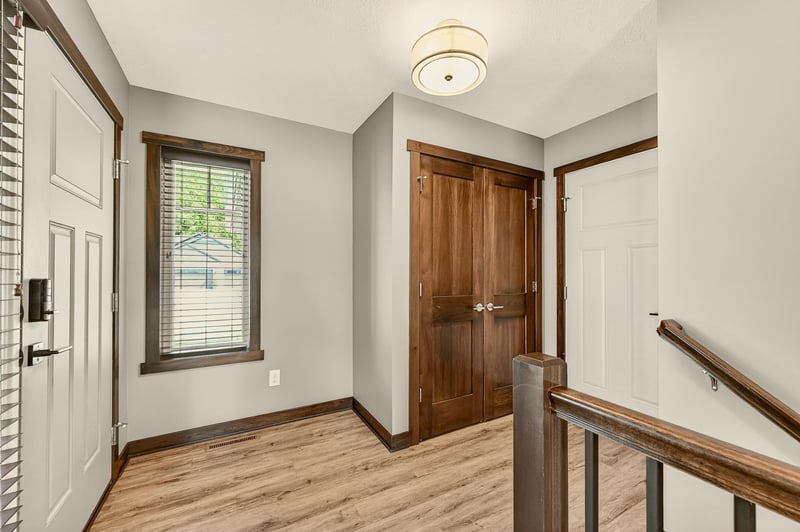 3402 Ridgeline Dr SE, Rochester, MN 55904