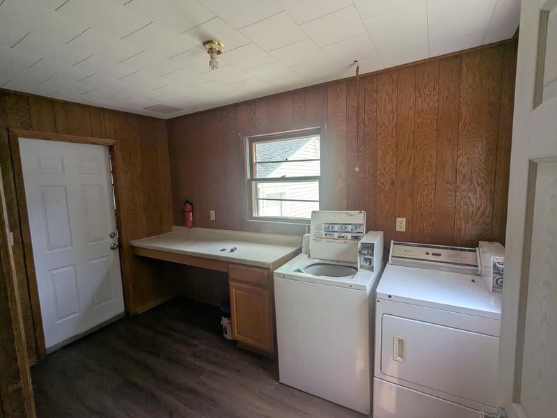 306 4th Ave S, Princeton, MN 55371