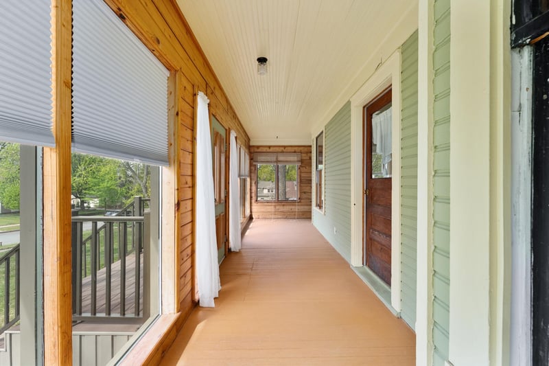 1558 E Madison St, Eau Claire, WI 54703