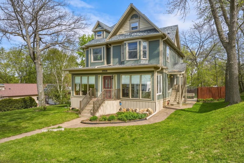 1558 E Madison St, Eau Claire, WI 54703
