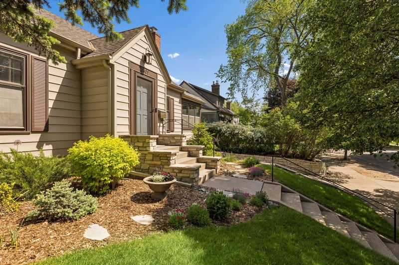 3809 Kipling Ave, Saint Louis Park, MN 55416