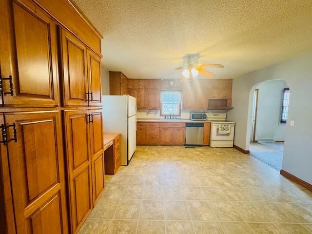 2936 Queen Ave, Slayton, MN 56172