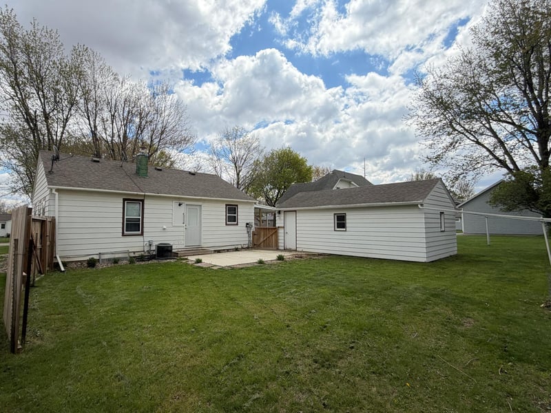 708 S Donaldson St, Luverne, MN 56156