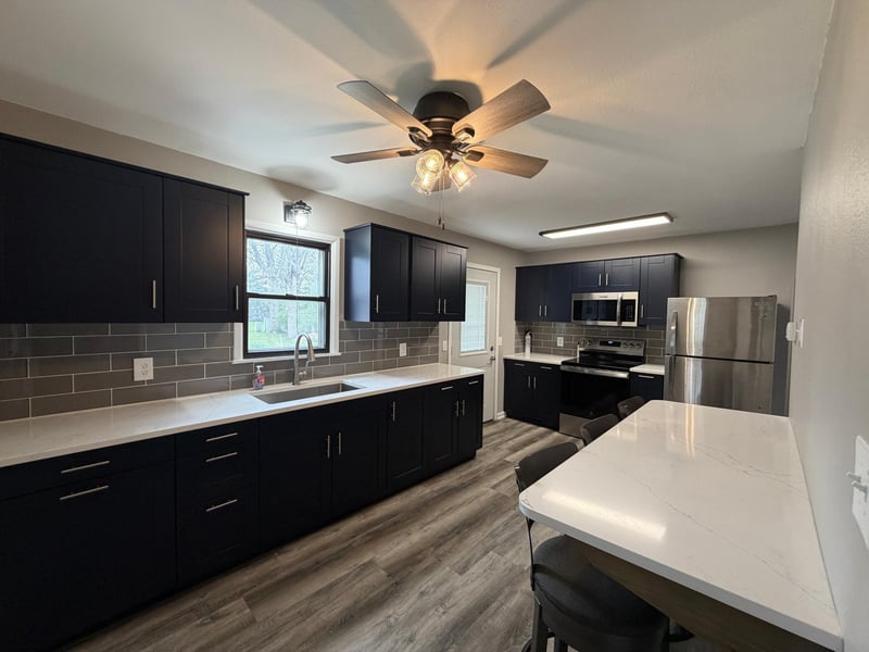 708 S Donaldson St, Luverne, MN 56156