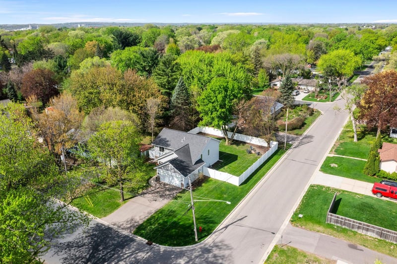 10800 Harrison Ave S, Bloomington, MN 55437