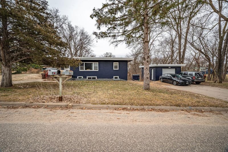 1487 Walnut St, Prescott, WI 54021