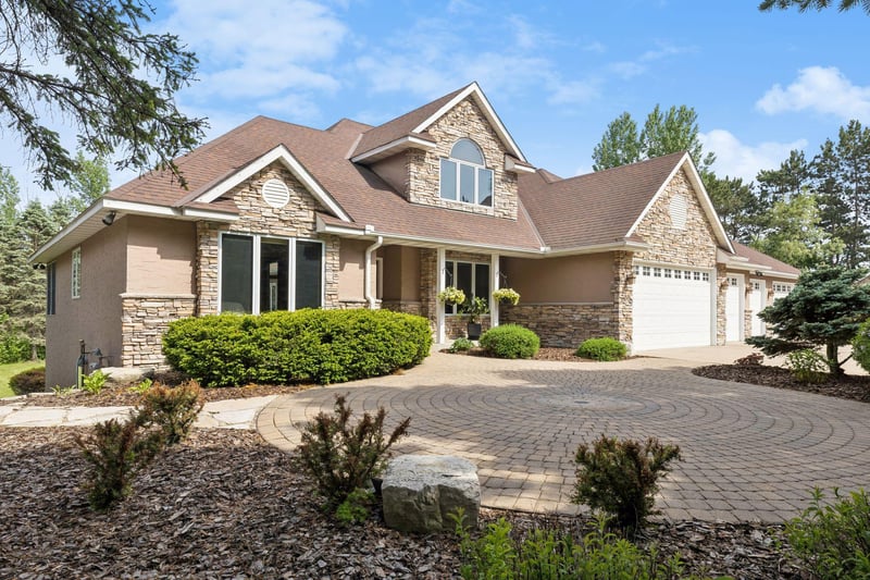 16339 Guadalcanal St NE, Andover, MN 55304