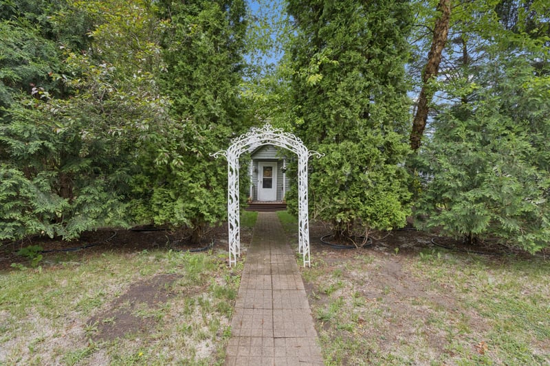109 Hope Ave SE, Watertown, MN 55388