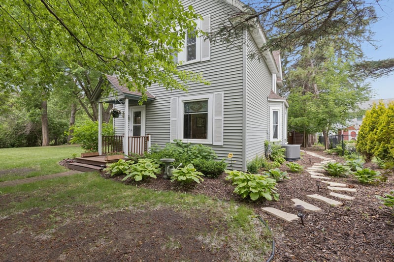 109 Hope Ave SE, Watertown, MN 55388