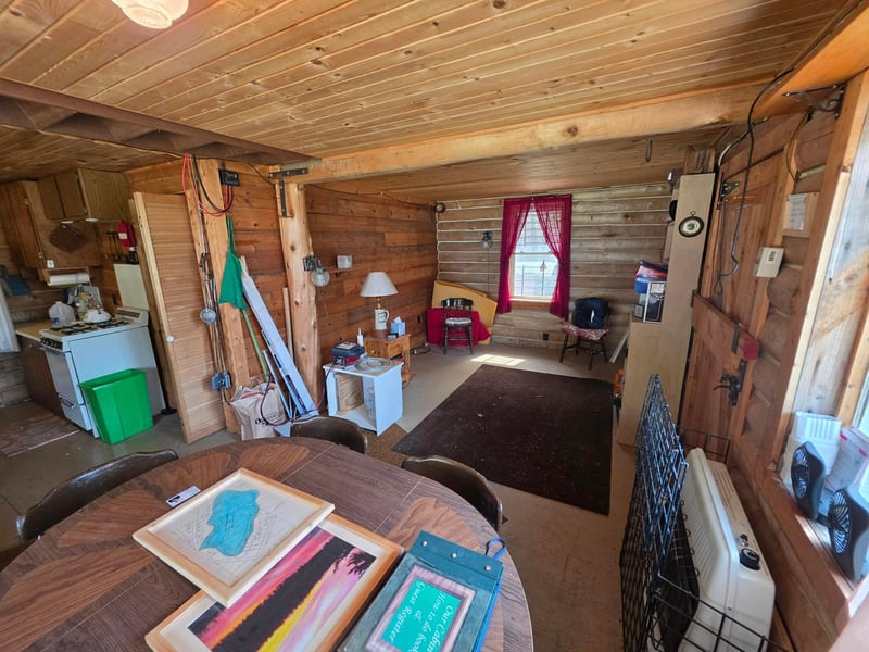 2217 Michaels Beach Rd, Zim, MN 55738