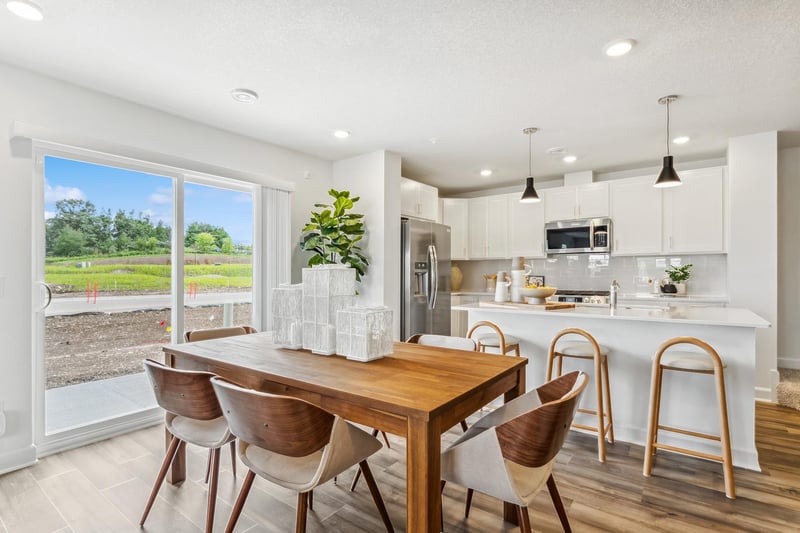 5345 Long Pointe Ps, Woodbury, MN 55129