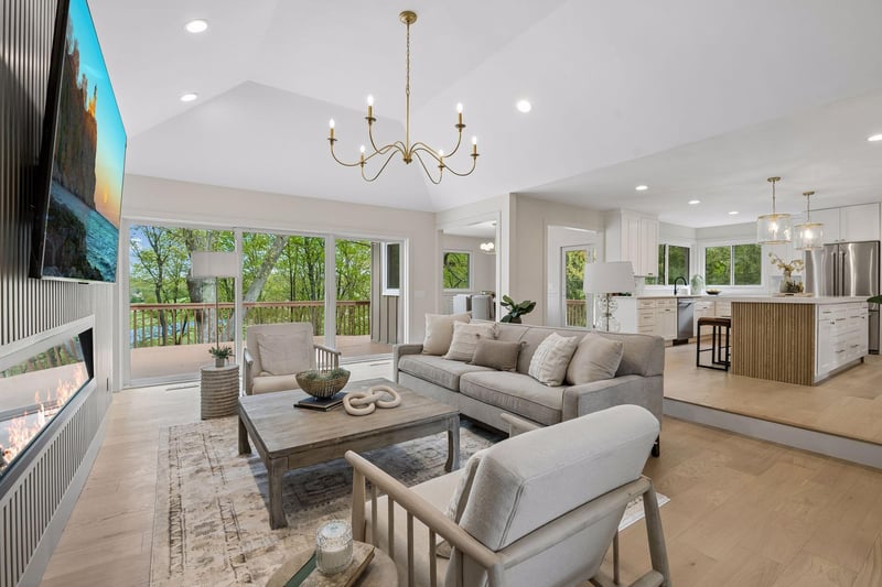 10752 Mount Curve Rd, Eden Prairie, MN 55347