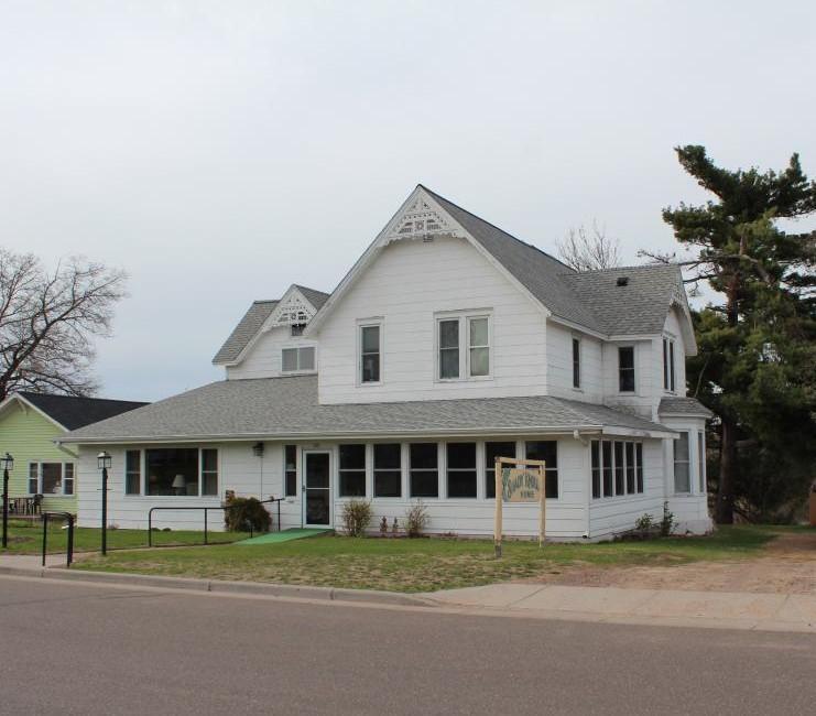 240 W Broadway Ave, Grantsburg, WI 54840