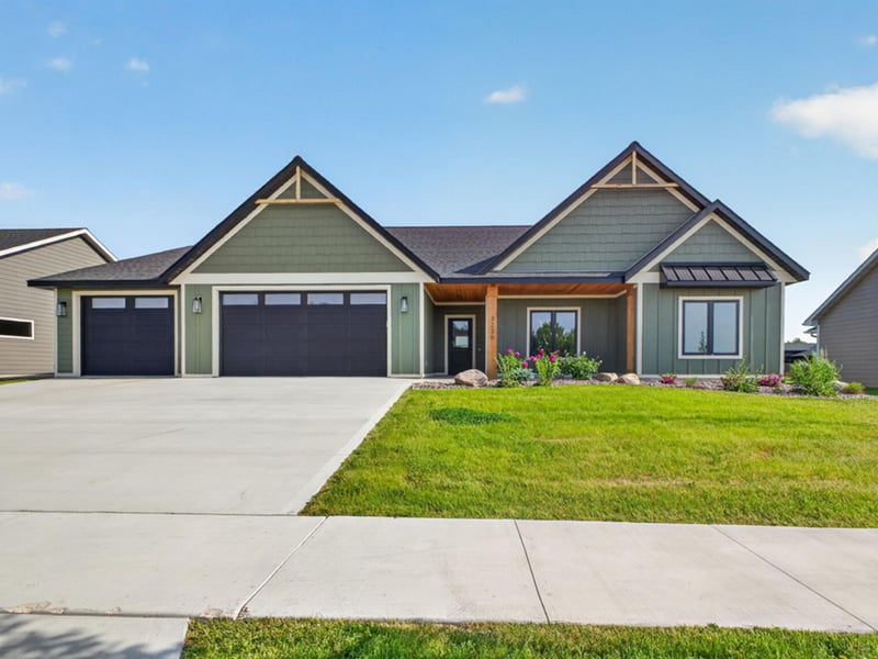 3235 Bella Terra Rd NE, Rochester, MN 55906