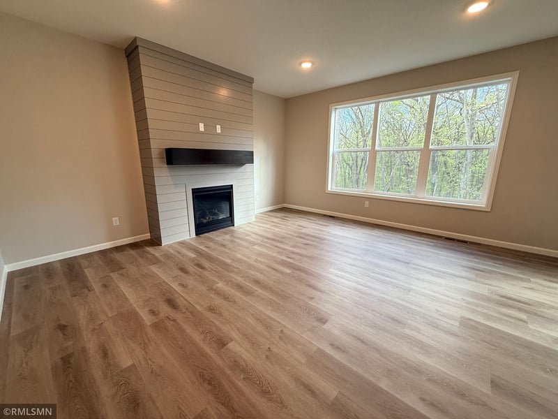 8810 147th Ave NW, Ramsey, MN 55303