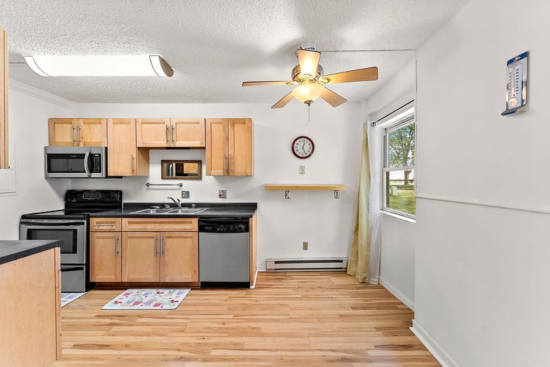 1501 American Blvd E #204, Bloomington, MN 55425