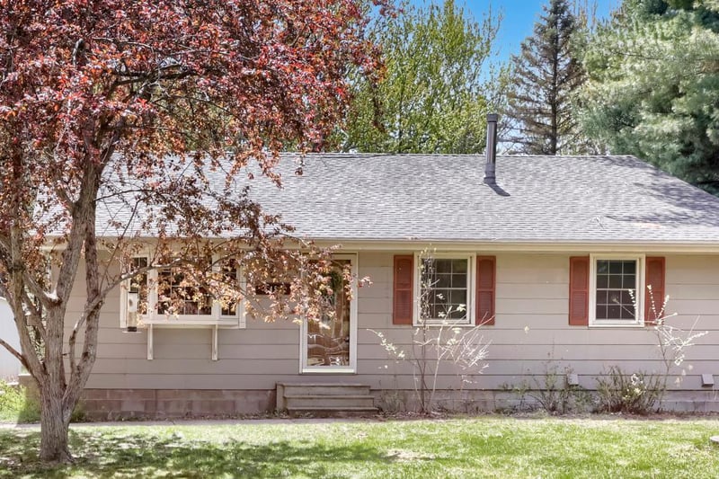2458 225th Ave NE, East Bethel, MN 55005