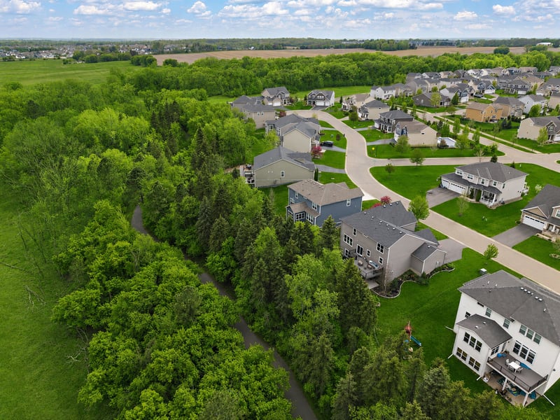 9289 Summerlin Ct, Woodbury, MN 55129