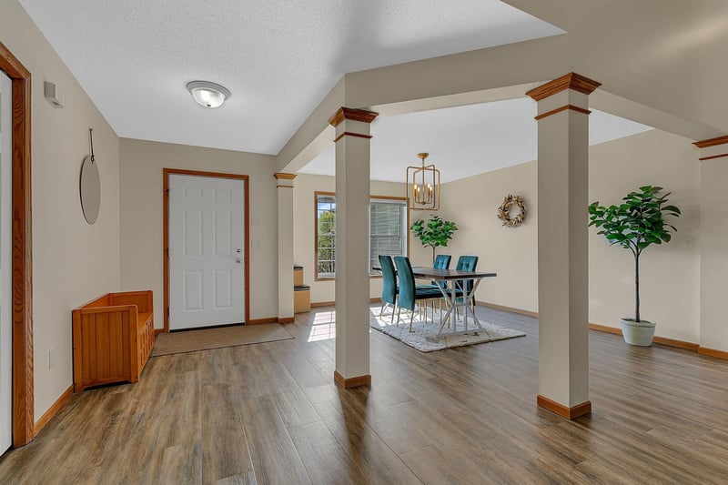 27338 110th St NW, Zimmerman, MN 55398