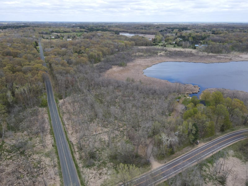 9340 North Shore Trl, Forest Lake, MN 55025