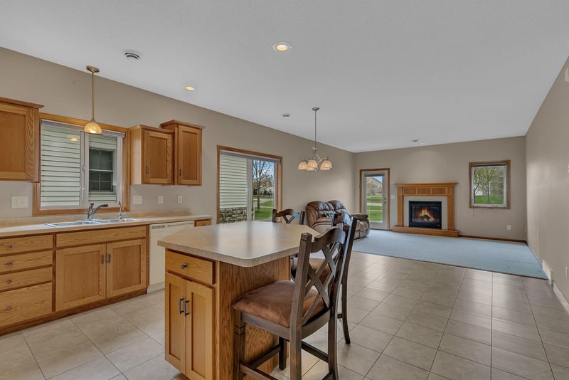 502 Graceview Loop, Saint Joseph, MN 56374