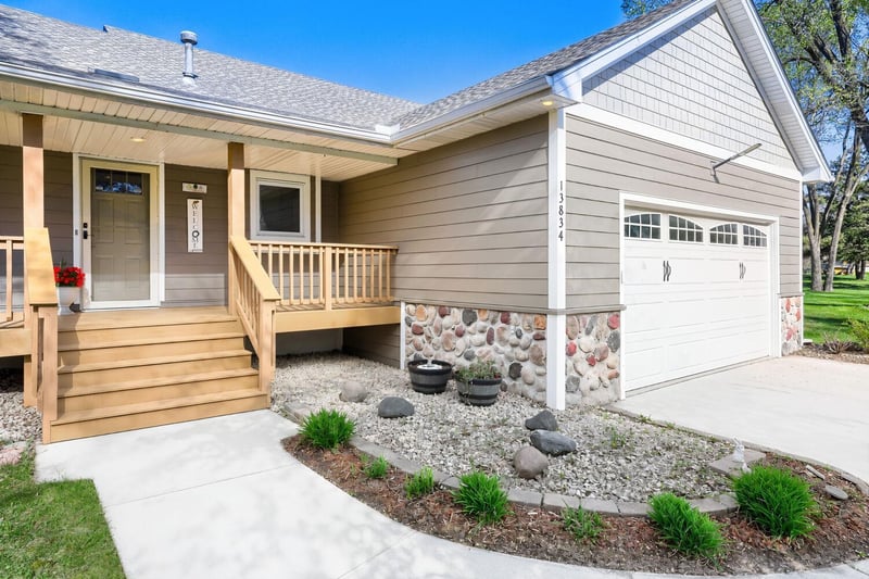 13834 Washington St NE, Ham Lake, MN 55304