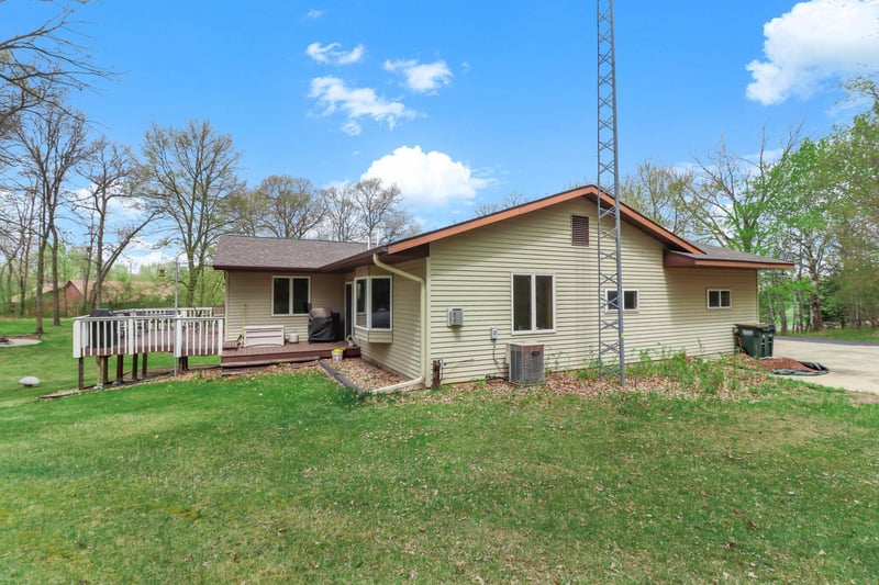 27987 Timber Lane Rd, Paynesville, MN 56362