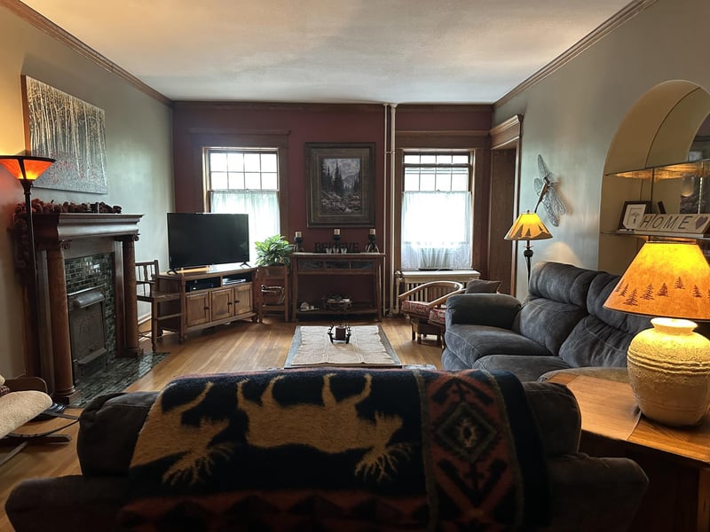 614 Grand Ave #C, Saint Paul, MN 55102