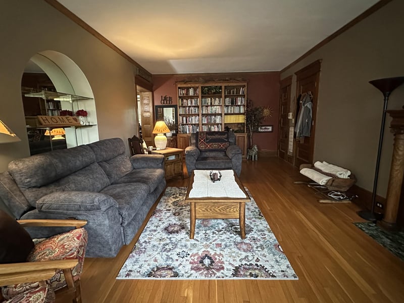 614 Grand Ave #C, Saint Paul, MN 55102