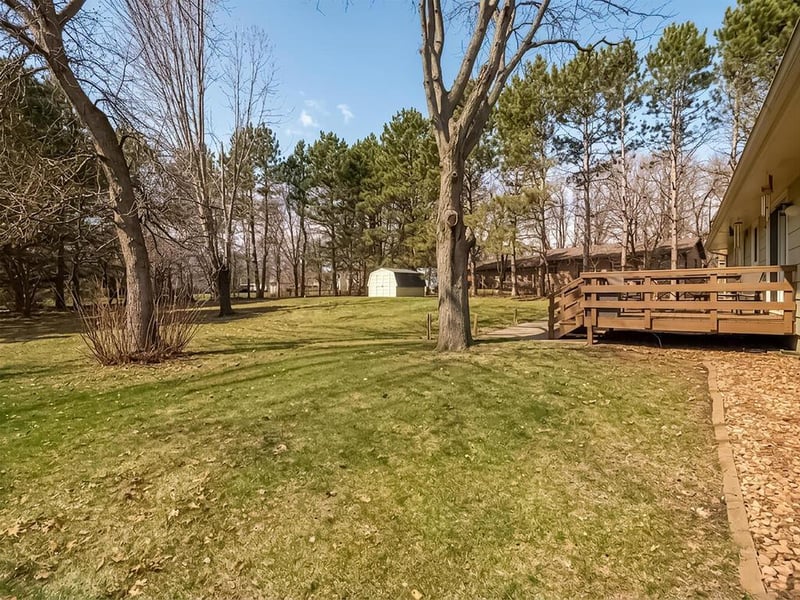 21350 Eveleth St NE, East Bethel, MN 55011