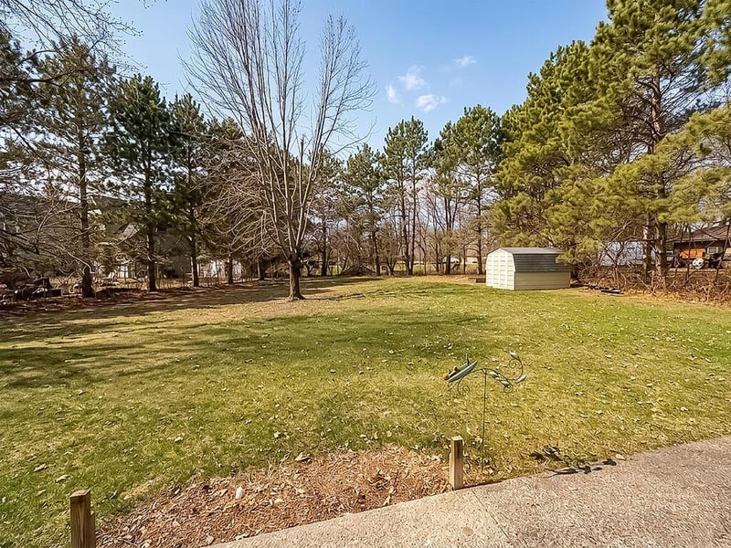 21350 Eveleth St NE, East Bethel, MN 55011