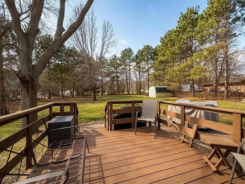 21350 Eveleth St NE, East Bethel, MN 55011