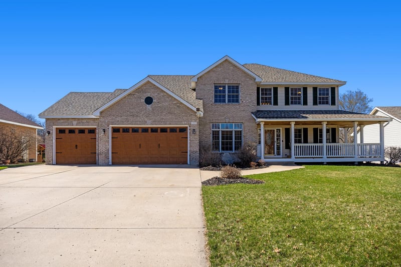 19554 Vernon St NW, Elk River, MN 55330