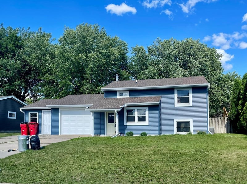 710 3rd Ave SE, Stewartville, MN 55976