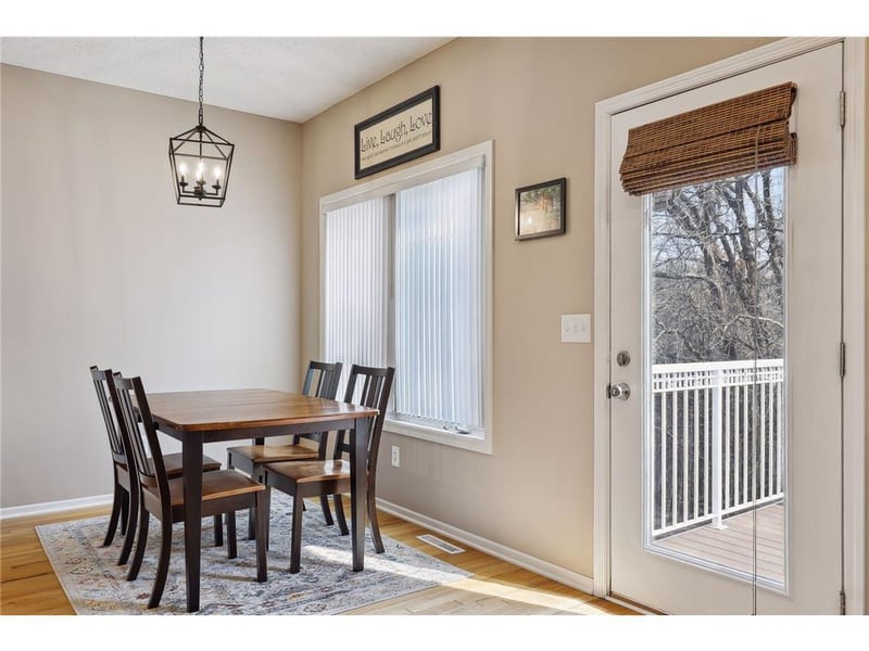 15843 Porchlight Ln, Eden Prairie, MN 55347