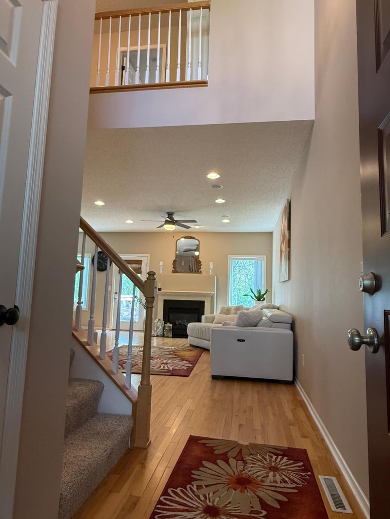 15843 Porchlight Ln, Eden Prairie, MN 55347