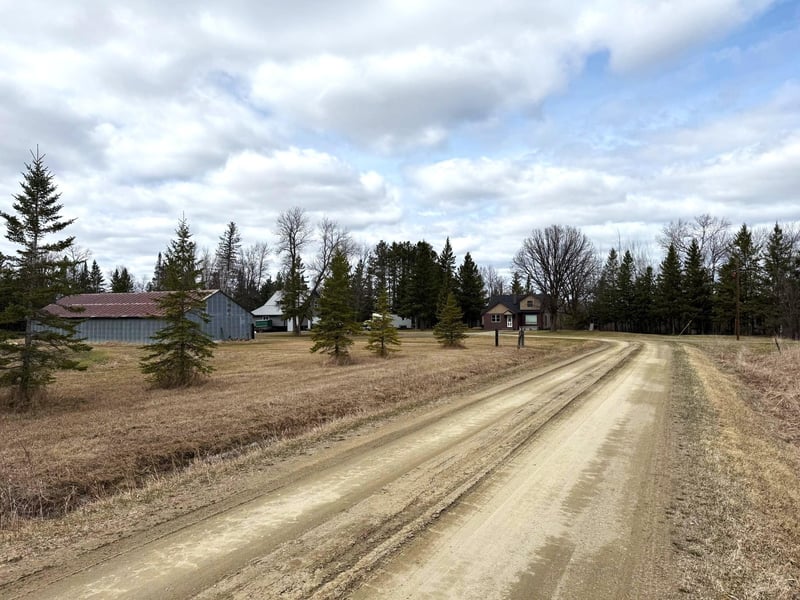 10507 Highway 11, Baudette, MN 56623