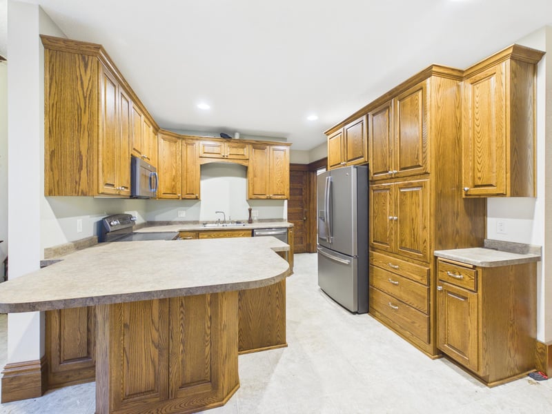402 Second St SE, Melrose, MN 56352
