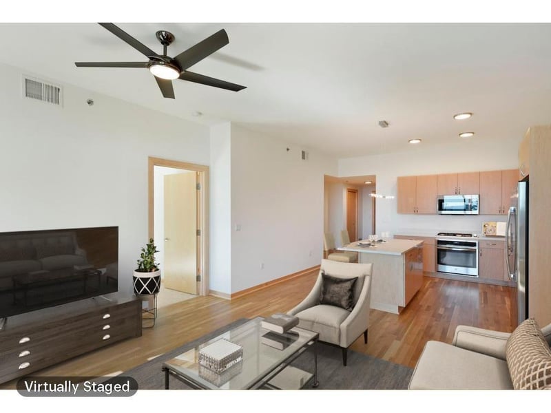 1240 2nd St S #325, Minneapolis, MN 55415