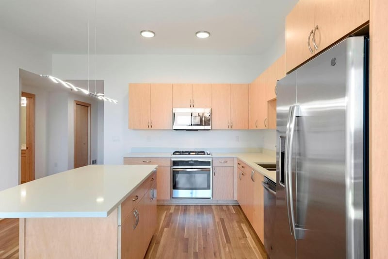 1240 2nd St S #325, Minneapolis, MN 55415