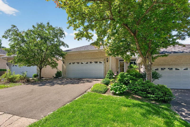370 Mendota Rd W, West Saint Paul, MN 55118