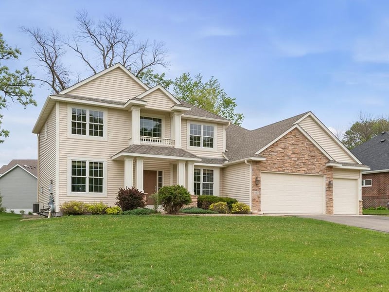 603 Chalupsky Ave SE, New Prague, MN 56071