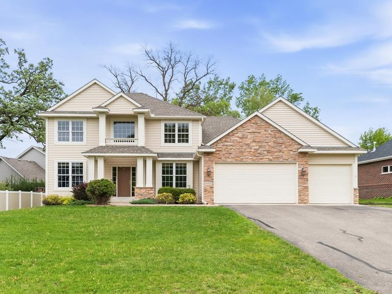603 Chalupsky Ave SE, New Prague, MN 56071