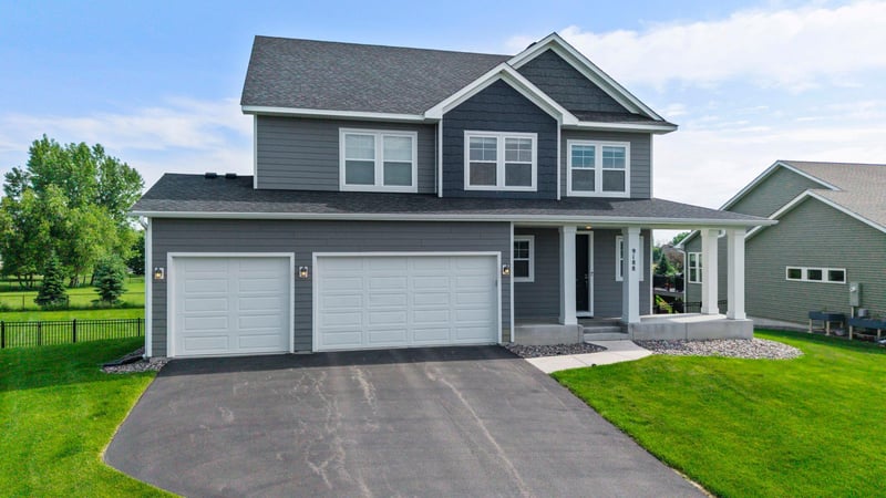 9188 Maas Cir, Minnetrista, MN 55375
