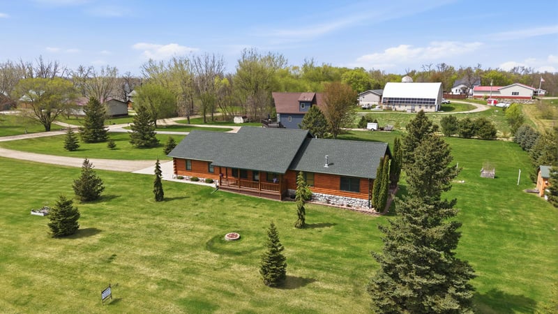 14970 E Amelia Dr, Villard, MN 56385