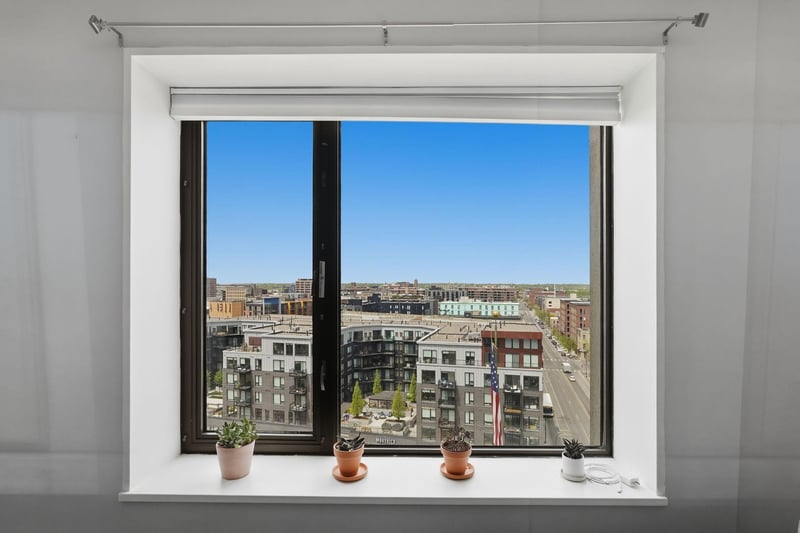 15 S 1st St #A1217, Minneapolis, MN 55401