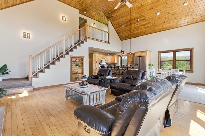 N5063 240th St, Menomonie, WI 54751