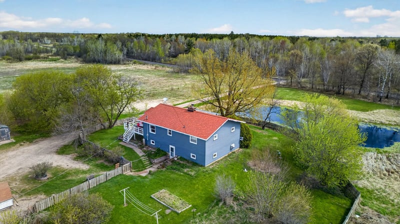 45620 Grand Ave, Harris, MN 55032