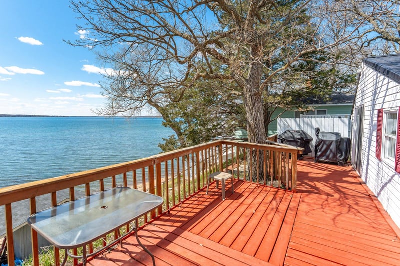 42414 Sunset Hill Rd, Battle Lake, MN 56515
