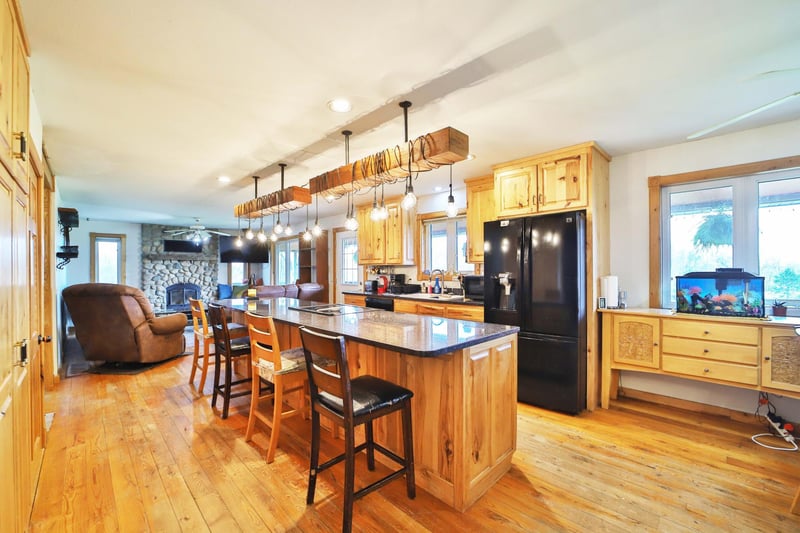25076 Lagos Rd, Browerville, MN 56438